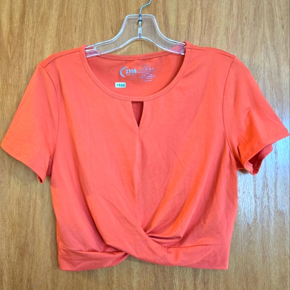 Zyia Active Go To Crop Top